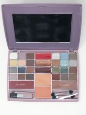 Amazing Makeup Kit
