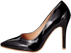 Scarlett Black Pump To Size 17